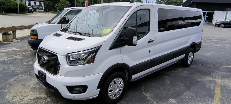 Ford Transit 350 Wagon Low Roof XL w/Sliding Pass. 148-in. WB 2023