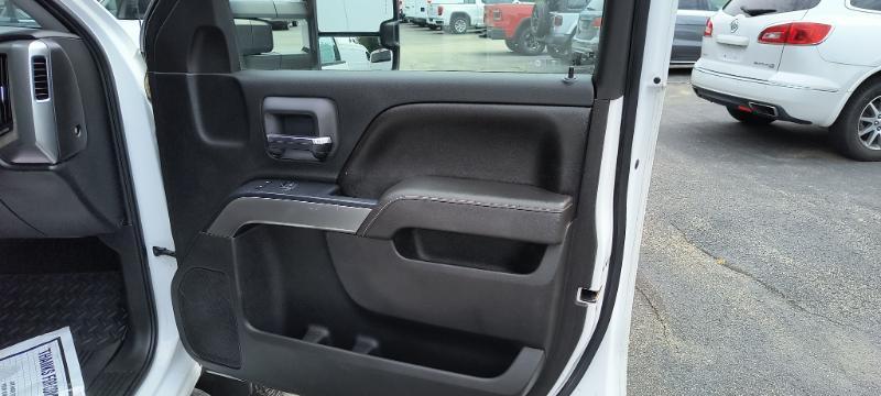 Chevrolet Silverado 3500HD LT Double Cab Long Box 4WD 2017