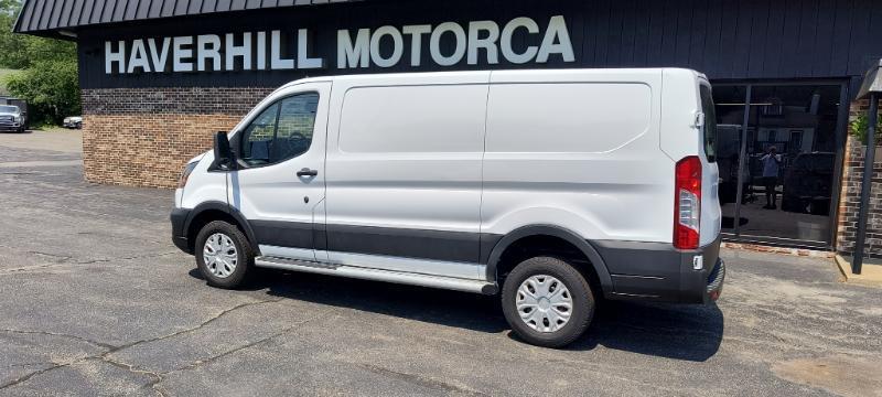 Ford Transit 250 Van 2025