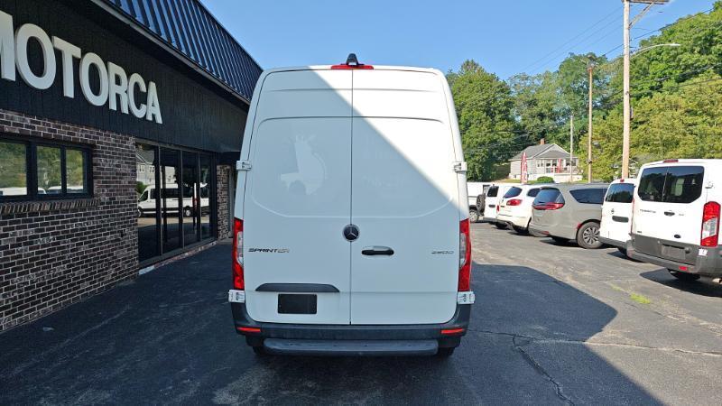 Mercedes-Benz Sprinter 2500 2021