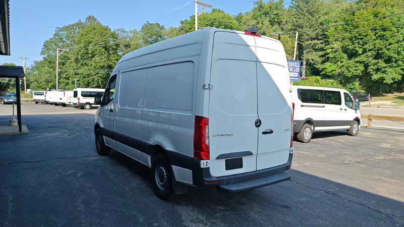Mercedes-Benz Sprinter 2500 2021