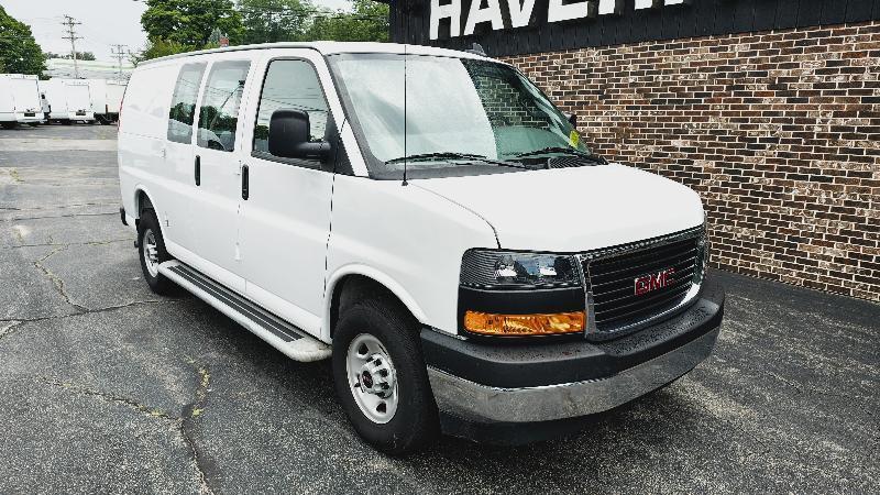 GMC Savana G2500 Cargo 2025