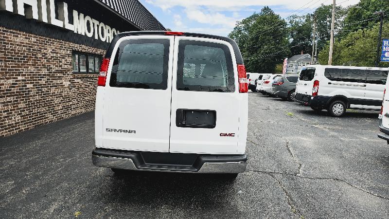 GMC Savana G2500 Cargo 2025