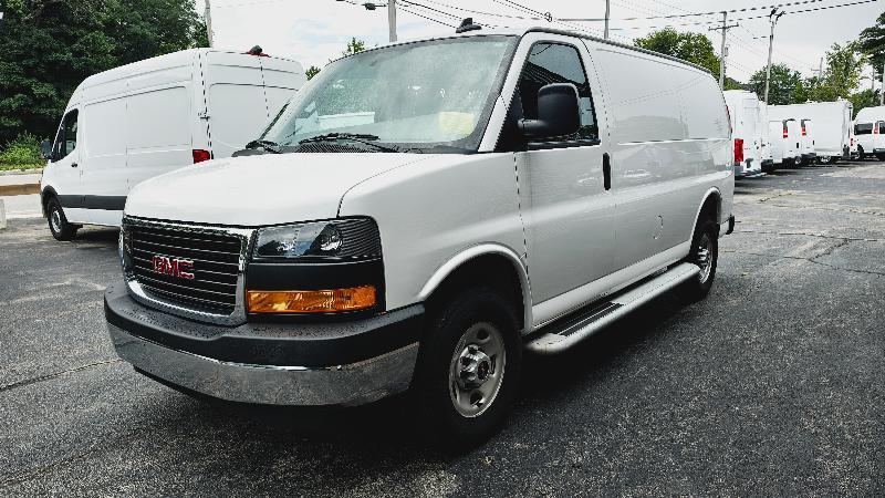 GMC Savana G2500 Cargo 2025