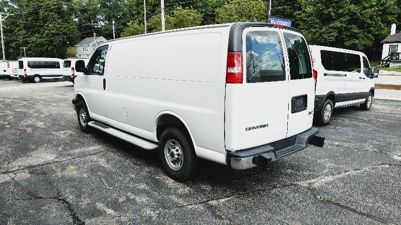 GMC Savana G2500 Cargo 2025