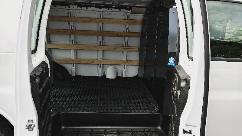 GMC Savana G2500 Cargo 2025