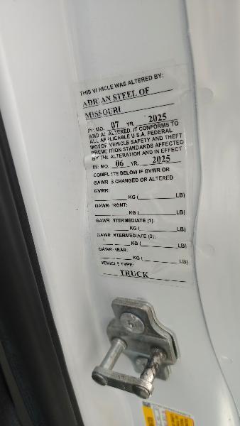 GMC Savana G2500 Cargo 2025