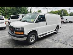 2025 GMC Savana 