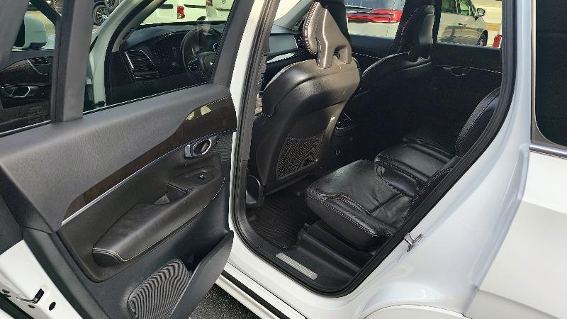 Volvo XC90 T6 Momentum AWD 2017