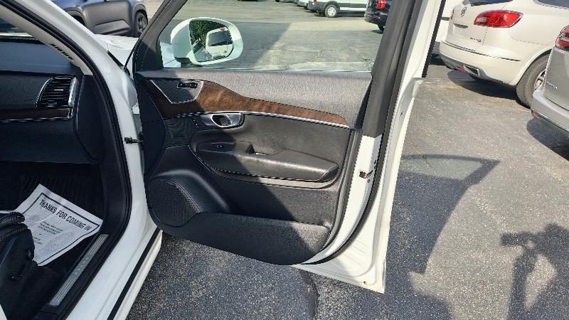 Volvo XC90 T6 Momentum AWD 2017