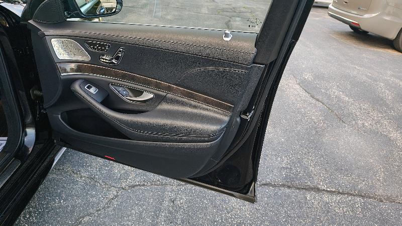 Mercedes-Benz S-Class S550 4MATIC 2017