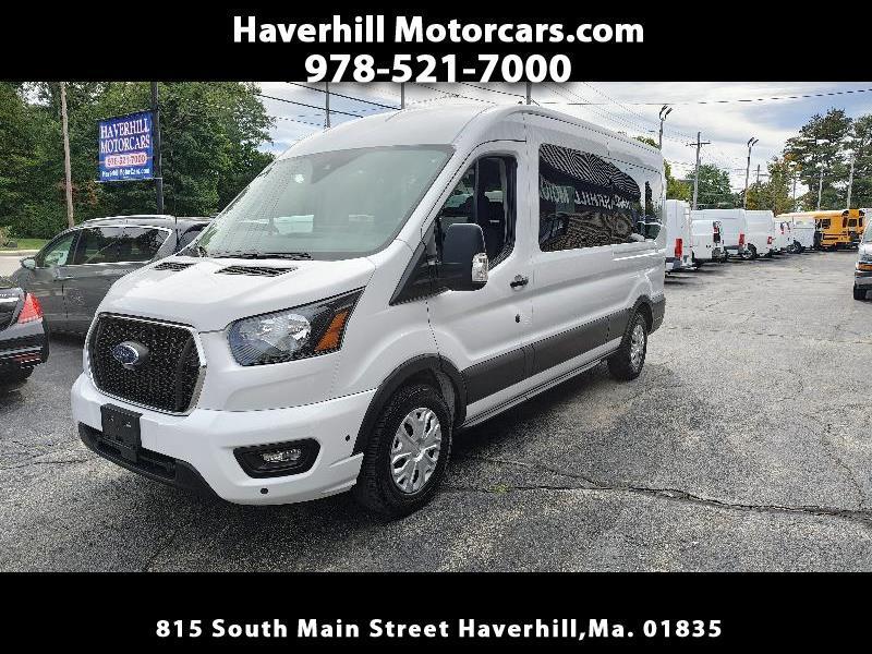 Ford Transit 350 Wagon Med. Roof XLT w/Sliding Pass. 148-in. WB 2025