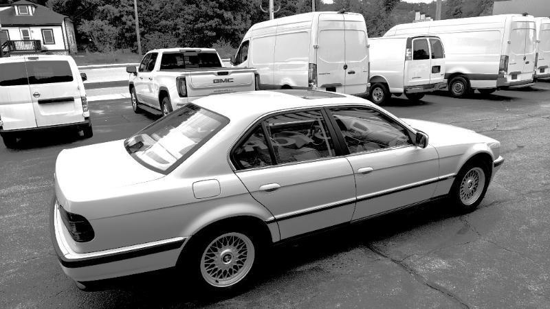 BMW 7-Series 740i 1997
