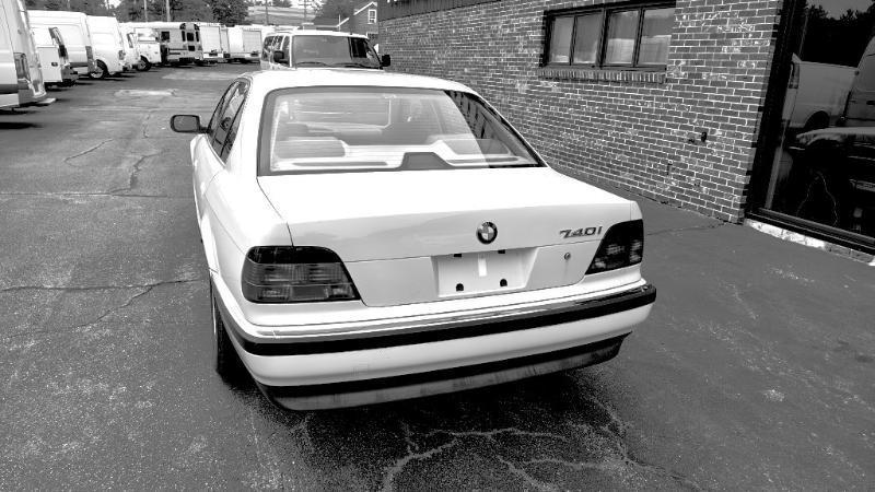 BMW 7-Series 740i 1997
