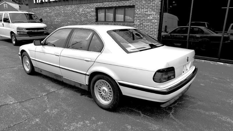 BMW 7-Series 740i 1997