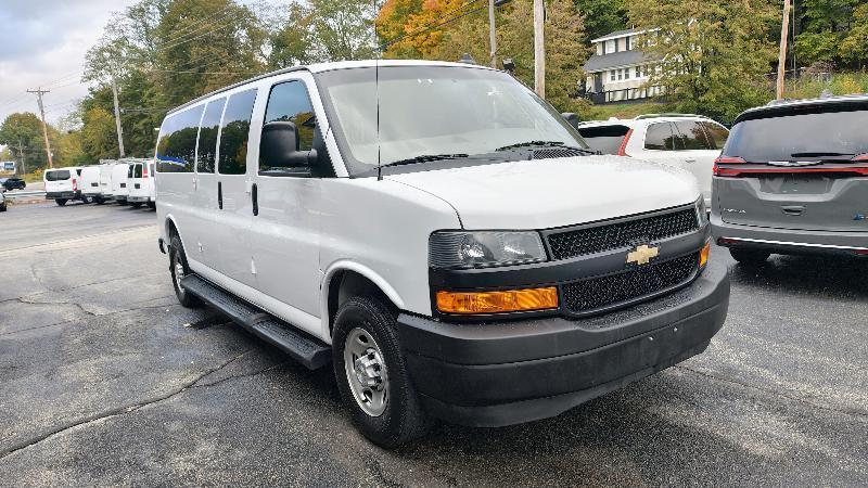 Chevrolet Express LS 3500 Extended 2022