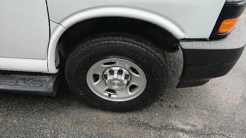 Chevrolet Express LS 3500 Extended 2022