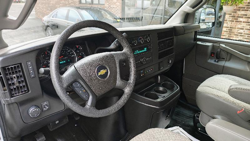Chevrolet Express LS 3500 Extended 2022