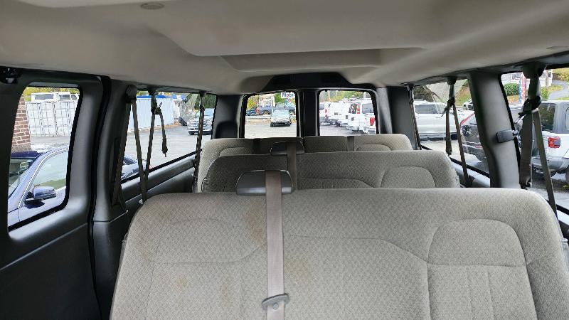 Chevrolet Express LS 3500 Extended 2022