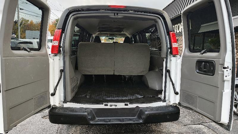Chevrolet Express LS 3500 Extended 2022