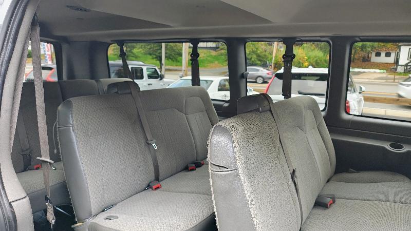 Chevrolet Express LS 3500 Extended 2022