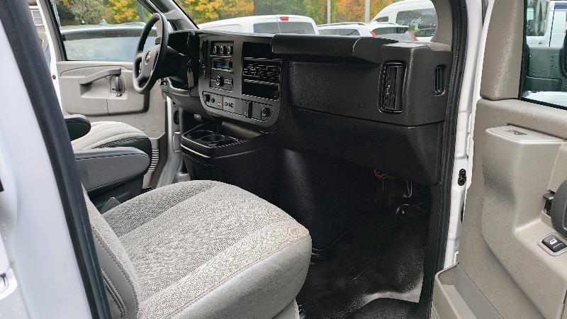 Chevrolet Express LS 3500 Extended 2022