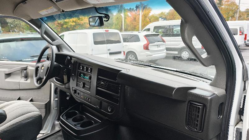 Chevrolet Express LS 3500 Extended 2022