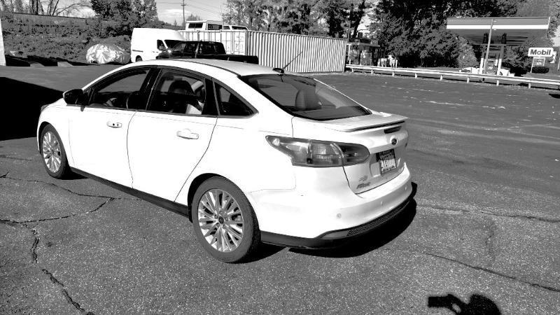 Ford Focus Titanium Sedan 2018