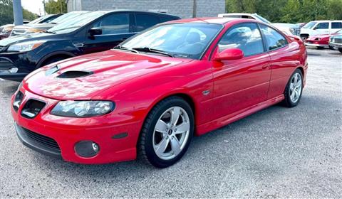2005 Pontiac GTO 2dr Cpe