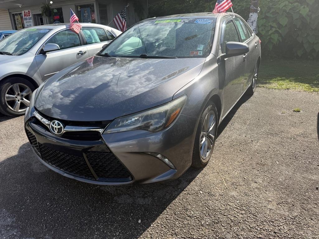 Toyota Camry 4dr Sdn I4 Auto XLE (Natl) 2016