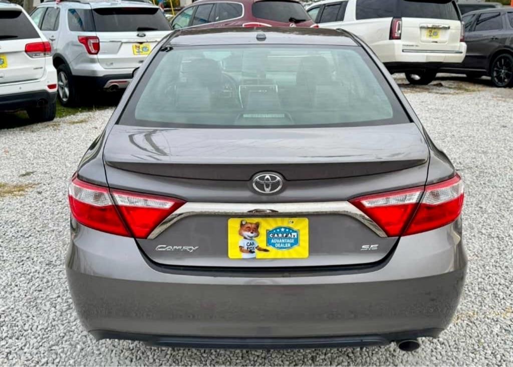 Toyota Camry 4dr Sdn I4 Auto XLE (Natl) 2016
