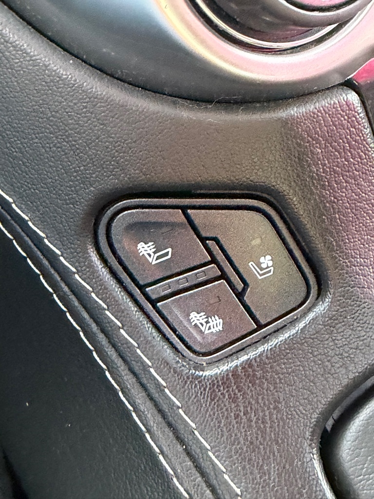 Chevrolet Tahoe 4WD 4dr Premier 2017