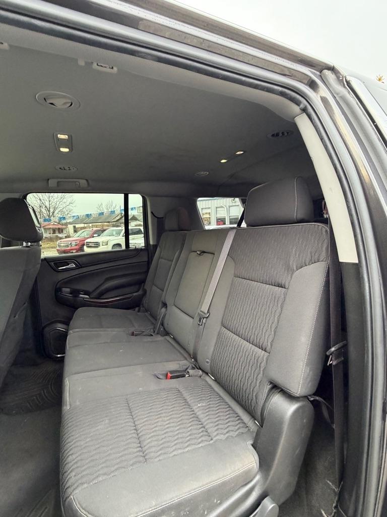 GMC Yukon XL 4WD 4dr SLE 2016