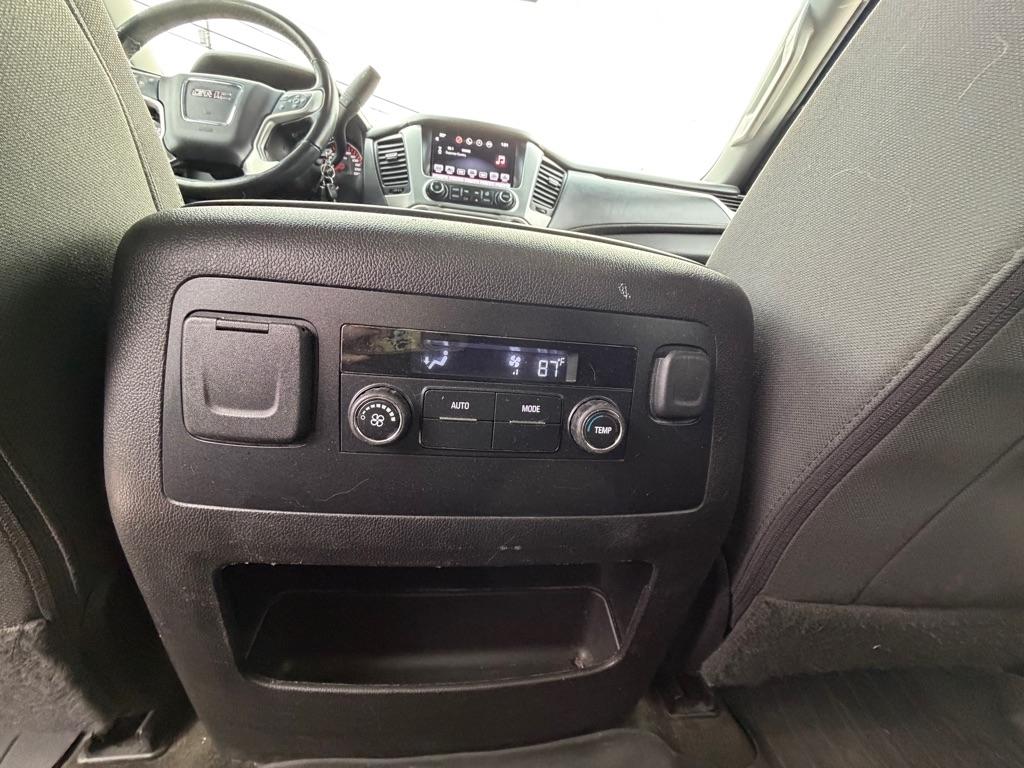 GMC Yukon XL 4WD 4dr SLE 2016