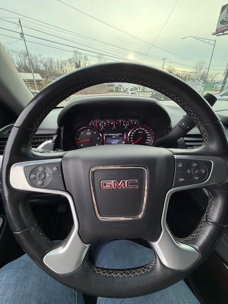 GMC Yukon XL 4WD 4dr SLE 2016