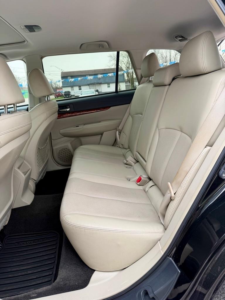 Subaru Outback 4dr Wgn H4 Auto 2.5i Limited 2012