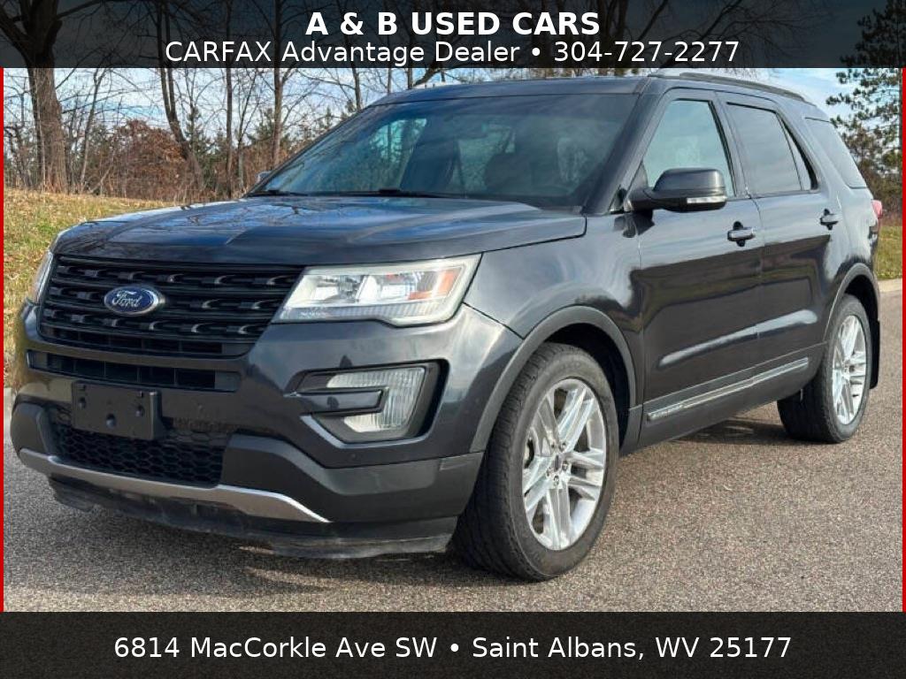 2017 Ford Explorer XLT's photo
