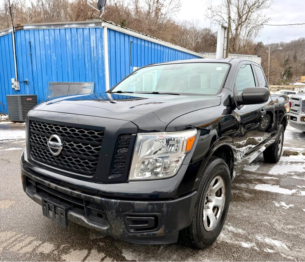 2017 Nissan Titan S's photo