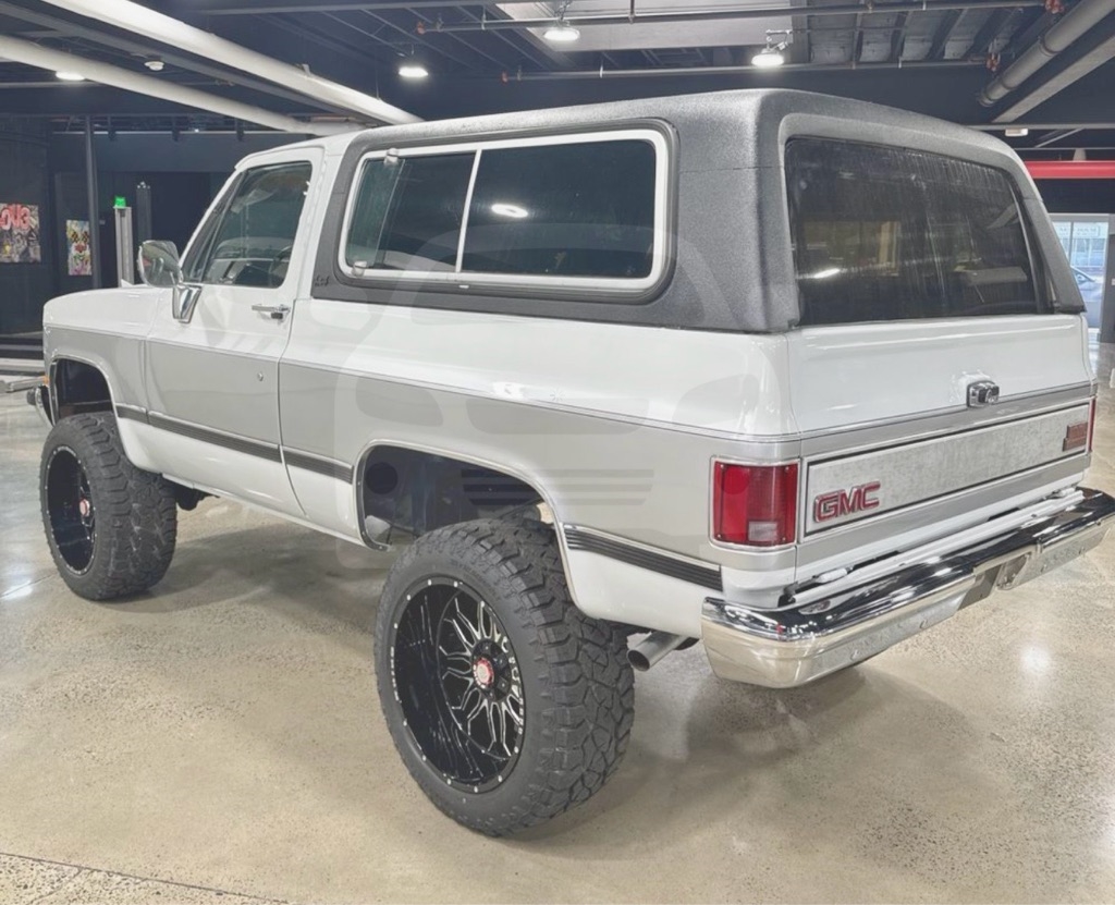 GMC Jimmy V1500 4WD 1990