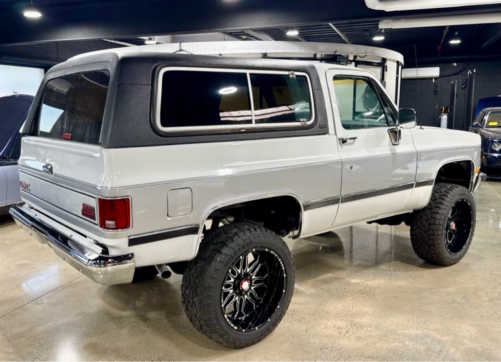 GMC Jimmy V1500 4WD 1990