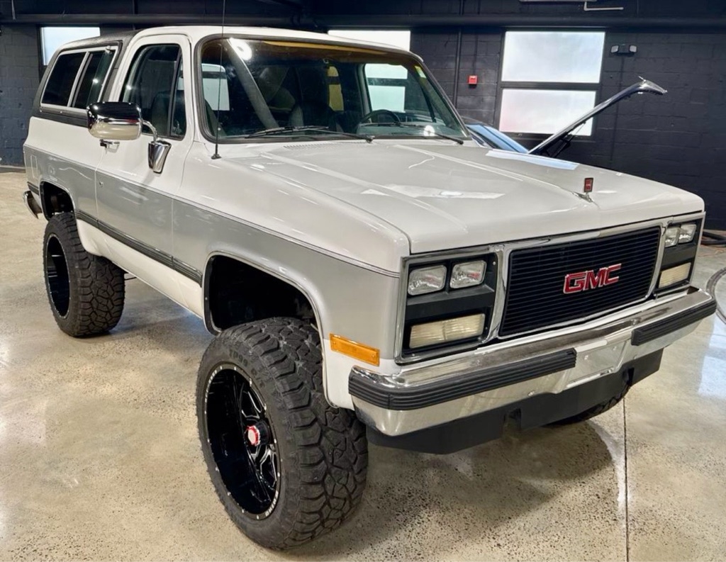 GMC Jimmy V1500 4WD 1990