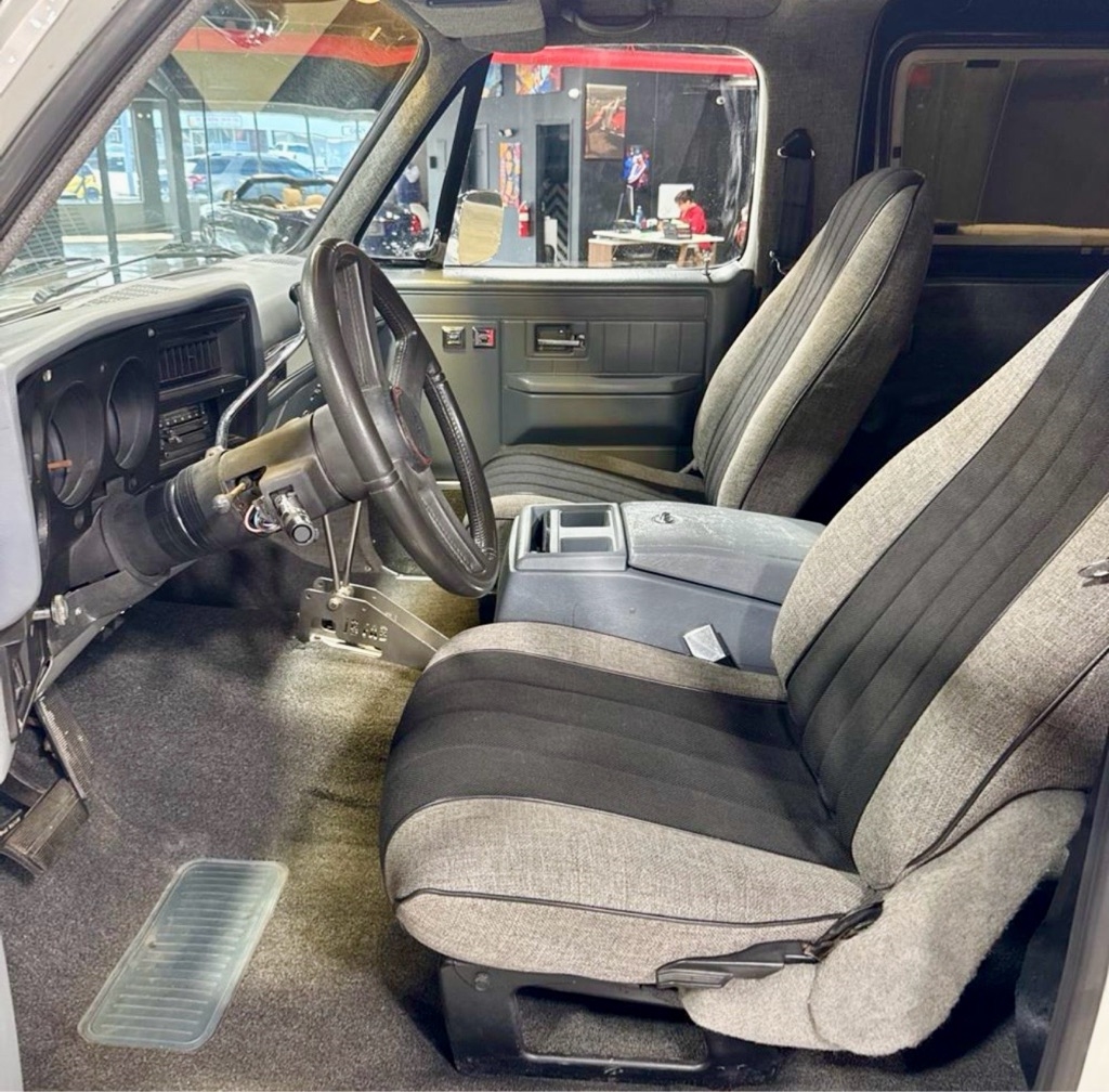 GMC Jimmy V1500 4WD 1990