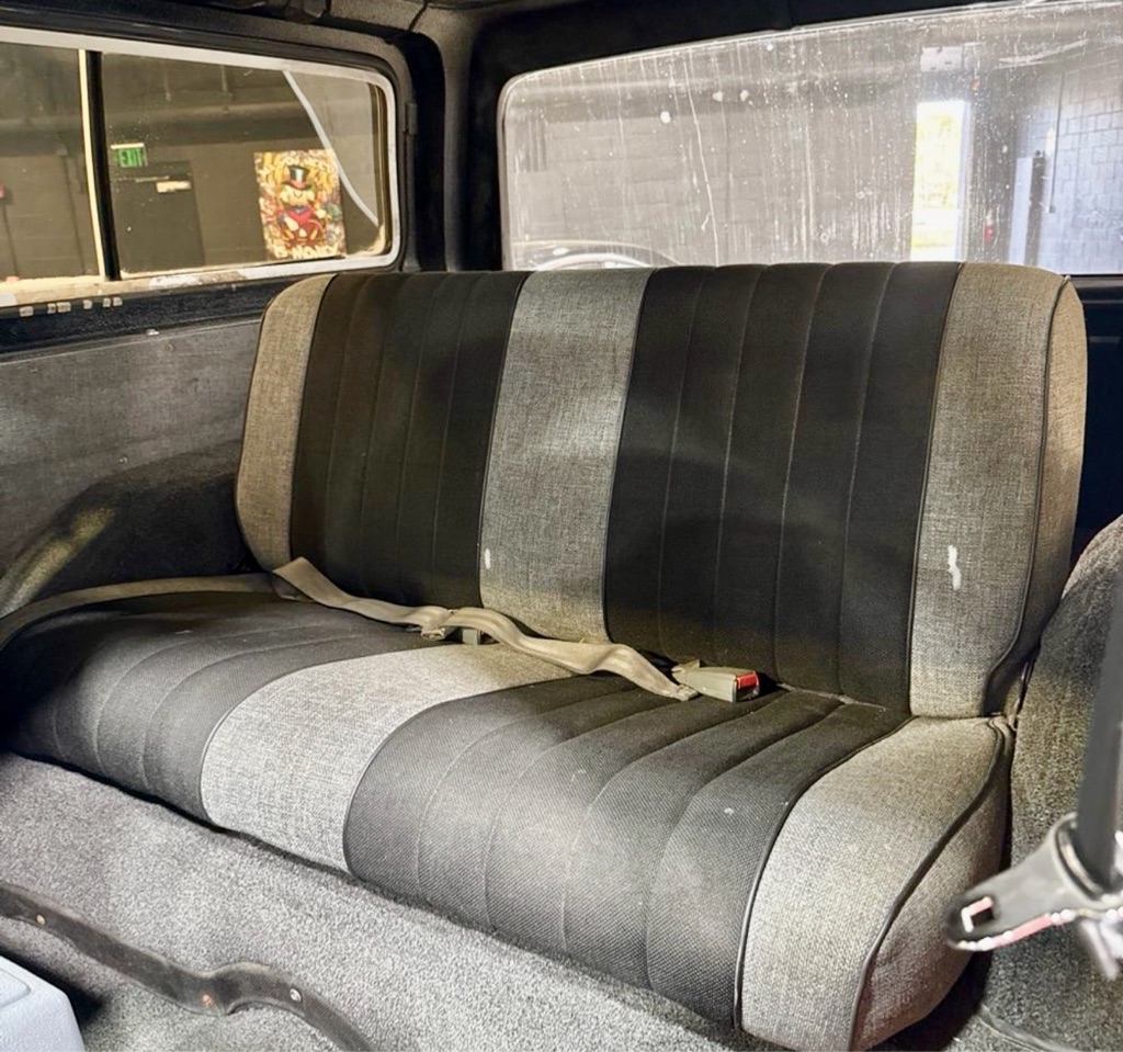 GMC Jimmy V1500 4WD 1990