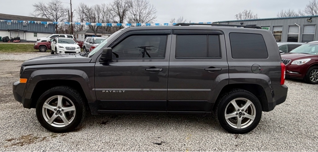 Jeep Patriot 4WD 4dr Latitude 2016