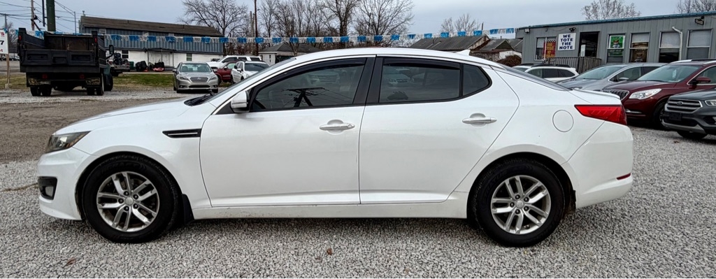 Kia Optima 4dr Sdn LX 2013