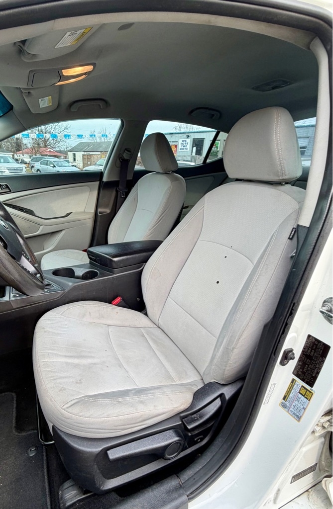 Kia Optima 4dr Sdn LX 2013