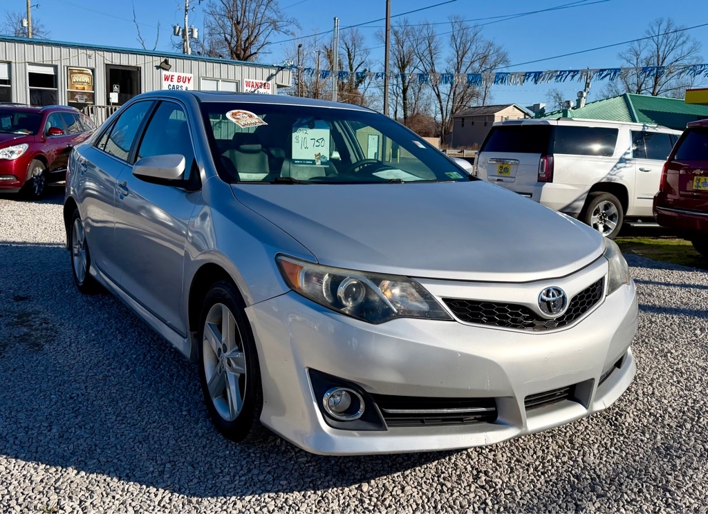 Toyota Camry 4dr Sdn I4 Auto SE Sport Limited Edition (Natl) 2012