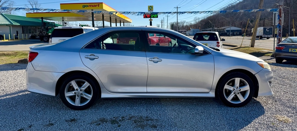 Toyota Camry 4dr Sdn I4 Auto SE Sport Limited Edition (Natl) 2012