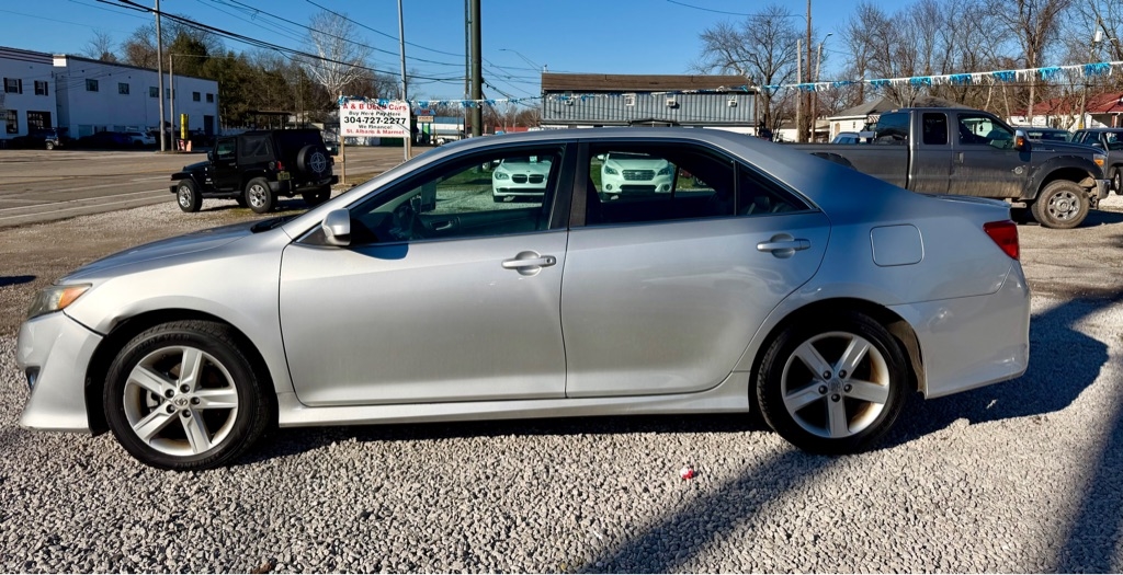 Toyota Camry 4dr Sdn I4 Auto SE Sport Limited Edition (Natl) 2012
