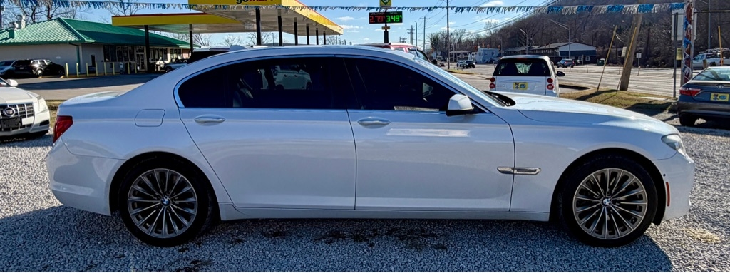 BMW 7 Series 4dr Sdn ALPINA B7 LWB RWD 2011